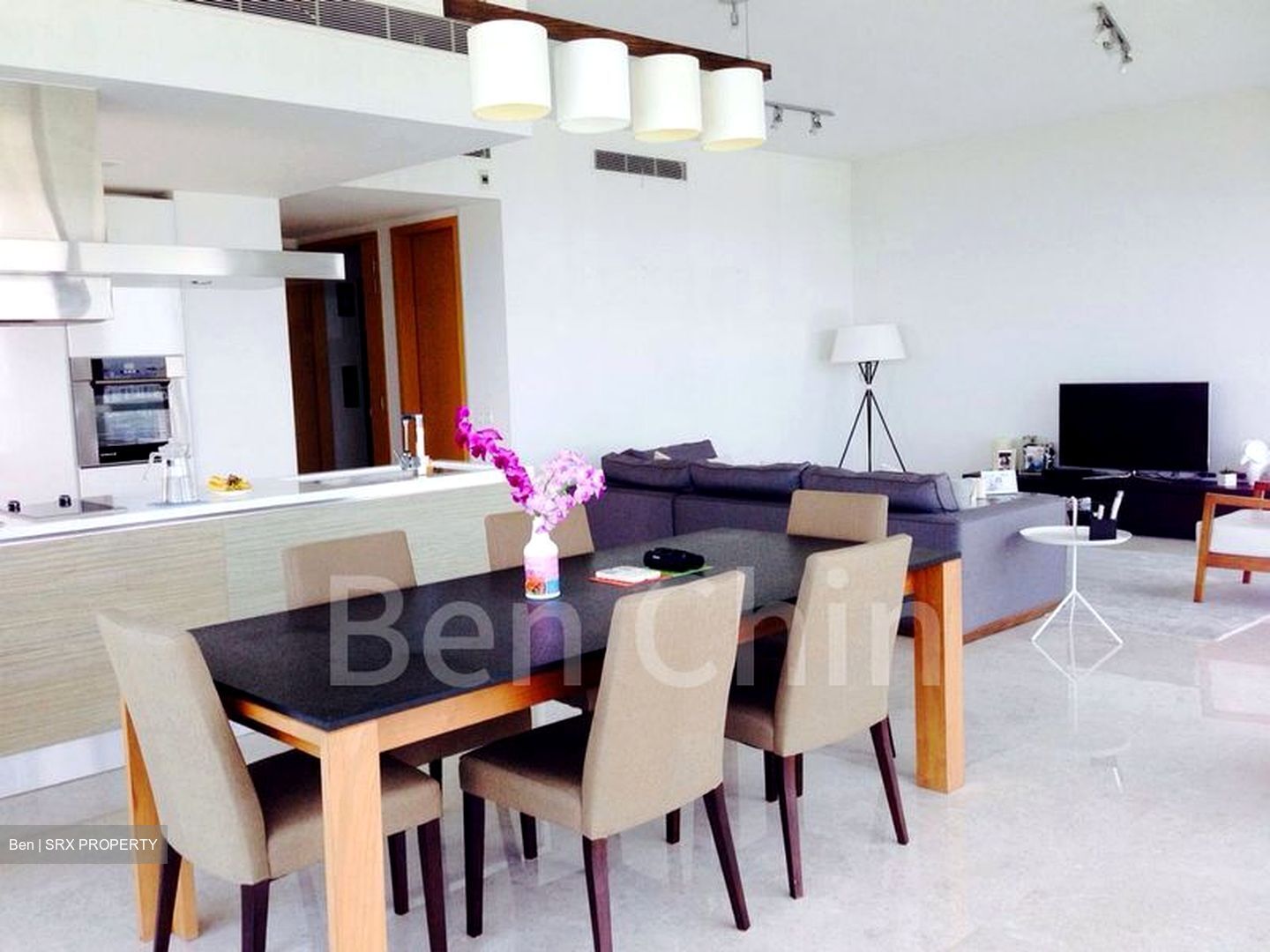 Marina Bay Residences (D1), Condominium #583299191